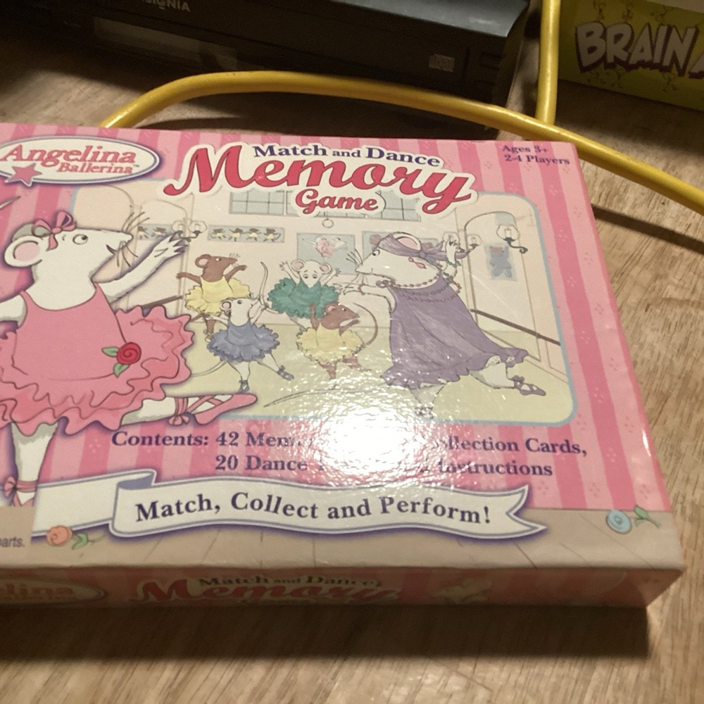 Flair Angelina Ballerina Match & Dance Memory Game (2005)
